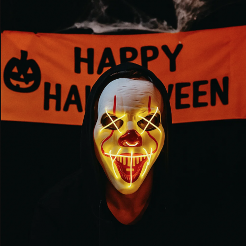 Máscara espeluznante de payaso con iluminación LED color amarillo. Ideal para fiestas de Halloween mayoreo modelo MJ-0004