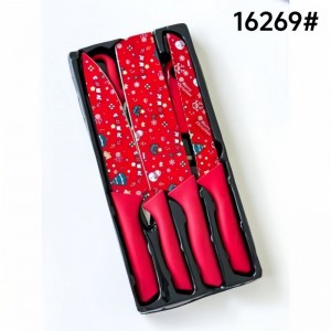 Set de cuchillos con diseño navideño, incluye cuchillos, pelador y tijeras. Colores surtidos. Modelo Grande. Venta por Mayoreo