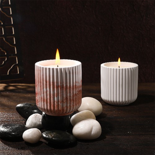 Vela perfumada vaso de yeso rayado 150g. XX405