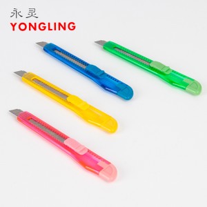 Cutter de plástico multicolor  para oficina y papelería, diseño ligero y seguro, venta al por mayor SKDH-131