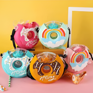 Vaso tipo donut portátil ideal para uso personal en hogar o exteriores. Diseño compacto y llamativo en varios colores. Venta por mayoreo BWB-1758