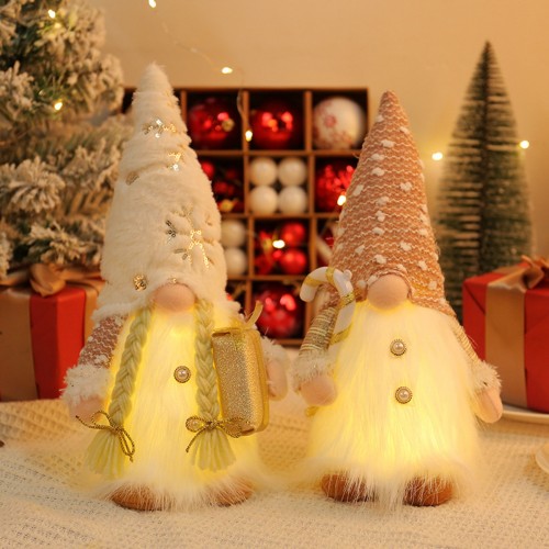 Decora tu hogar esta Navidad con nuestros Gnomos Navideños Iluminados LED venta al por mayor V06-1016 