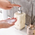 Botella contenedor de jabón de manos con forma de queso 6.8*18.3cm de PET+ABS.Mayoreo W-ETRM5148