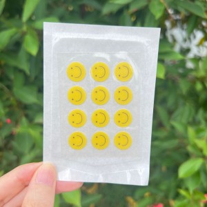 Parches Antiacné Adhesivos con Diseño de Carita Feliz – Absorción Rápida – Venta por Mayoreo W-MQD584