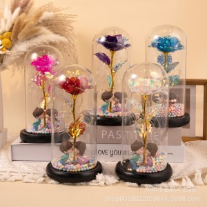 Flor decorativa para parejas con rosa artificial y luz LED en cúpula transparente con base decorativa. Ideal como regalo para San Valentin. Venta por mayoreo