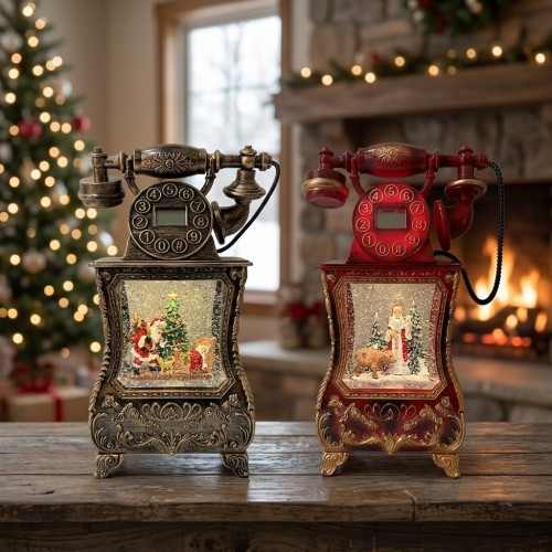 Farol navideño con luz, efecto de nieve y diseño de teléfono antiguo, ideal para decorar mesas, recibidores y espacios festivos. Venta por mayoreo Farol navideño con luz, efecto de nieve y diseño de teléfono antiguo, ideal para decorar mesas, recibidores y espacios festivos. Venta por mayoreo