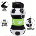 Botella de agua deportiva plegable de silicona con diseño de balón de fútbol, práctica y divertida. Ideal para niños, deportistas y fanáticos del futbol. Venta por mayoreo ZE-2880