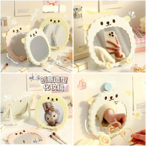 Espejo de maquillaje con diseño de ovejita, patas decorativas y base plegable. Ideal para tocador, escritorio o regalo. Venta por mayoreo ZF-00339