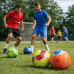 Pelota de fútbol número 5 con diseños y colores variados. Ideal para uso recreativo, escolar y entrenamientos. Venta por mayoreo. Modelo pelota-550.